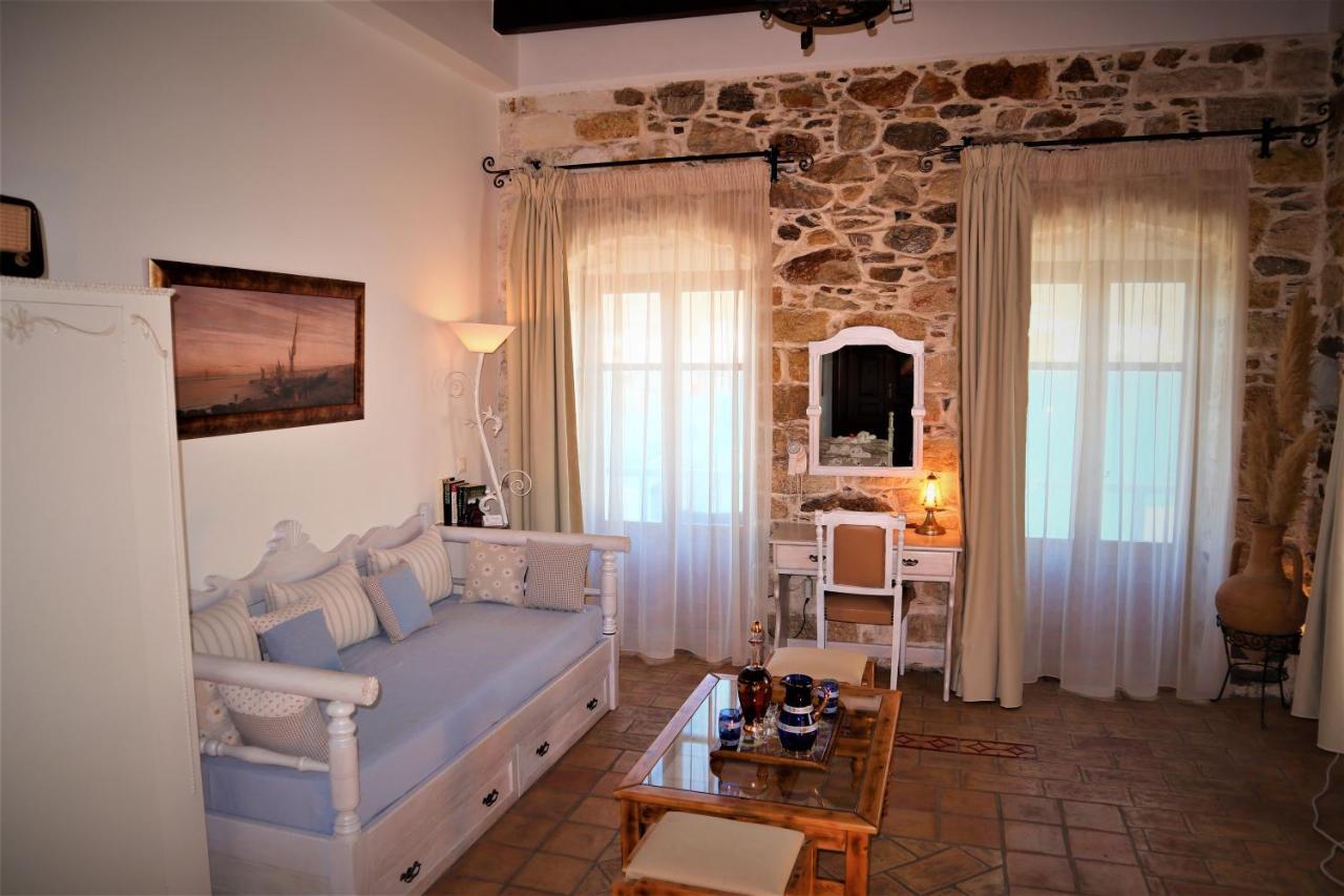 Saint George Valsamitis Superior Apartment Katapola Exterior foto