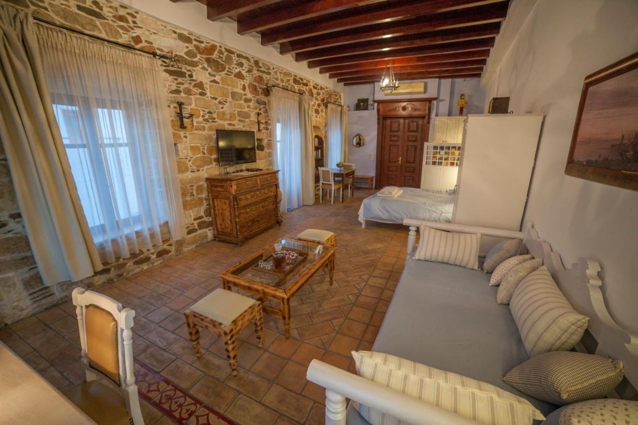 Saint George Valsamitis Superior Apartment Katapola Exterior foto